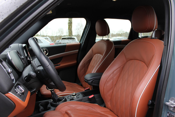 MINI Countryman 1.5 Cooper S E ALL4 MINI Yours / Camera / Head-up / Leder / Navigatie / 18'' / Stoelverwarming / DAB / ACC / Alarm Klasse 3