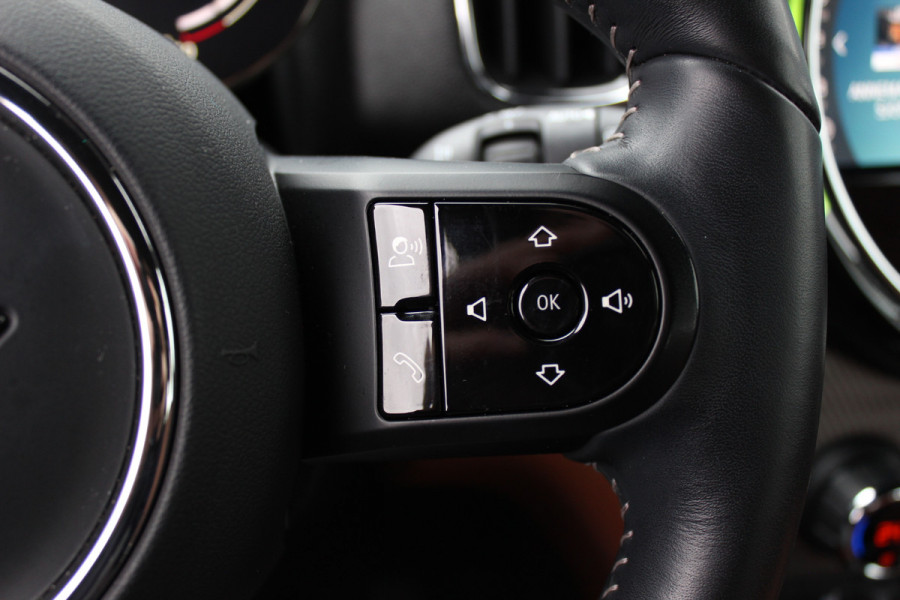 MINI Countryman 1.5 Cooper S E ALL4 MINI Yours / Camera / Head-up / Leder / Navigatie / 18'' / Stoelverwarming / DAB / ACC / Alarm Klasse 3