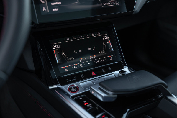 Audi Q8 e-tron Sportback 504pk Quattro SQ8 Pano S-stoelen HuD B&O 22'' ACC