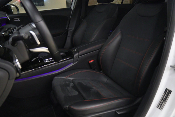Mercedes-Benz A-Klasse 200 AMG NAP /Pano/Carplay/Sfeerver/Blindspot/VOL