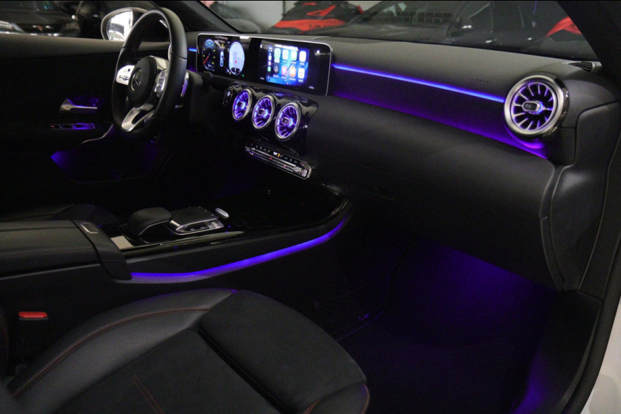 Mercedes-Benz A-Klasse 200 AMG NAP /Pano/Carplay/Sfeerver/Blindspot/VOL