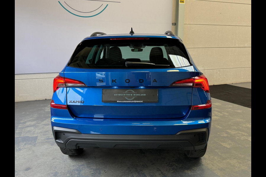 Škoda Kamiq !!! Paas Actie € 22.999,- !!! 1.0 TSI Black Dots 115PK Camera, Stoel/Stuurverwarming