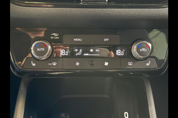 Škoda Kamiq !!! Paas Actie € 22.999,- !!! 1.0 TSI Black Dots 115PK Camera, Stoel/Stuurverwarming