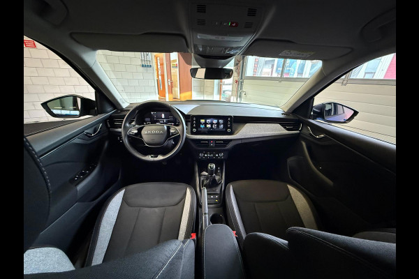 Škoda Kamiq !!! Paas Actie € 22.999,- !!! 1.0 TSI Black Dots 115PK Camera, Stoel/Stuurverwarming