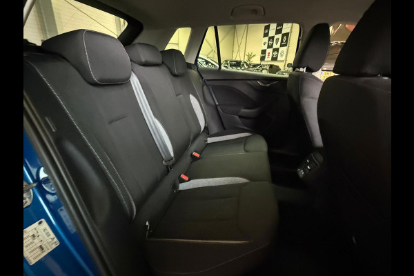 Škoda Kamiq !!! Paas Actie € 22.999,- !!! 1.0 TSI Black Dots 115PK Camera, Stoel/Stuurverwarming