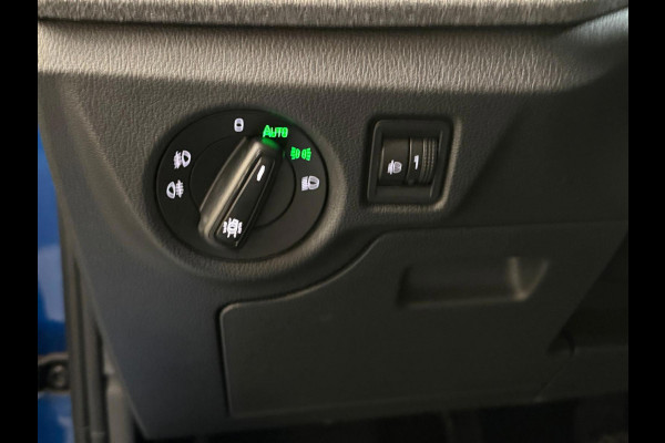 Škoda Kamiq !!! Paas Actie € 22.999,- !!! 1.0 TSI Black Dots 115PK Camera, Stoel/Stuurverwarming