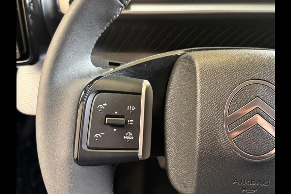 Citroën C3 Aircross !!! Paas Actie € 27.499,- !!! 1.2 Hybrid 145pk Max Camera, Stoel/Stuurverwarming
