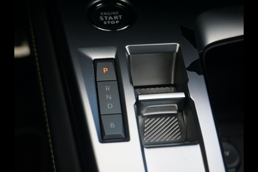 Peugeot 308 1.6 Plug-in Hybrid 180 GT Focal audio | Mooie uitvoering!