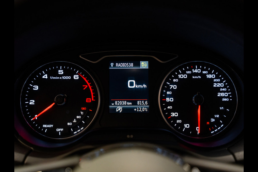 Audi Q2 30 TFSI Pro Line, Matrix Led, ACC, Navi, Electrische Kofferbak, Camera, Keyless, Multistuur, Clima, Volledig Onderhoud