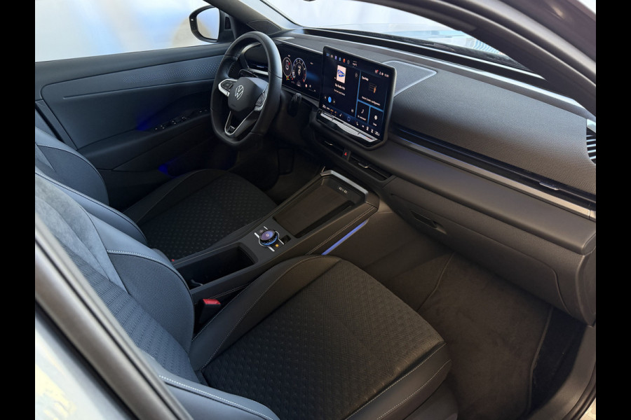 Volkswagen T-Roc 1.5 eTsi 150PK R-LINE EDITION BLACK STYLE IQ LED/GRIL/LOGO STOEL/STUUR.VERW ELEK.KLEP 2026 ✅Top Auto's Wijchen , 30 Jaar Specialist in Volkswagen  : Alle Type's : R-Line Edition / Style / First Edition / Highline / Life , Zowel PHEV / HEV / MHEV / Benzine ✅