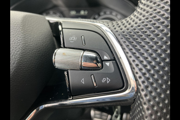 Škoda Kamiq 1.0 TSI Sport Business | Trekhaak | LED | NAP
