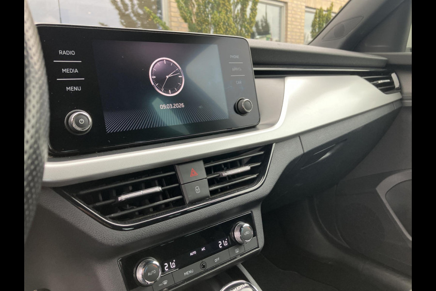 Škoda Kamiq 1.0 TSI Sport Business | Trekhaak | LED | NAP