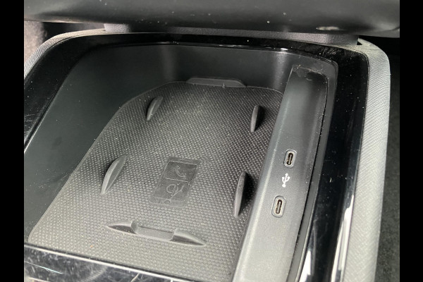 Škoda Kamiq 1.0 TSI Sport Business | Trekhaak | LED | NAP