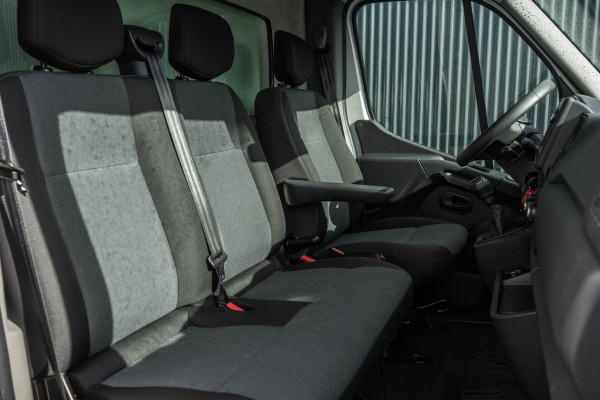Renault Master 2.3dCi | Bakwagen met Laadklep | LED | Carplay | Camera | Cruise