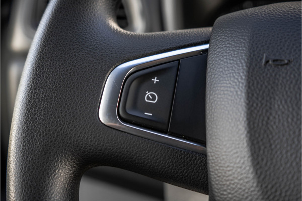 Renault Master 2.3dCi | Bakwagen met Laadklep | LED | Carplay | Camera | Cruise