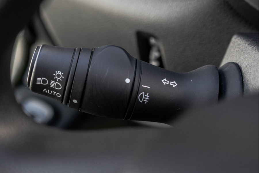 Renault Master 2.3dCi | Bakwagen met Laadklep | LED | Carplay | Camera | Cruise