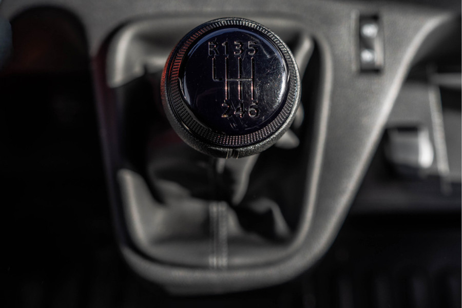 Renault Master 2.3dCi | Bakwagen met Laadklep | LED | Carplay | Camera | Cruise