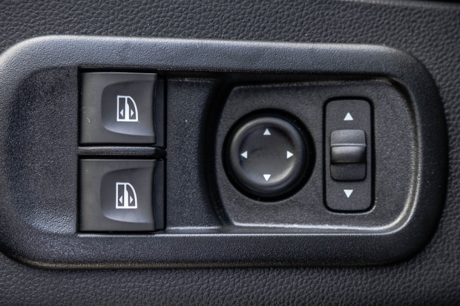 Renault Master 2.3dCi | Bakwagen met Laadklep | LED | Carplay | Camera | Cruise