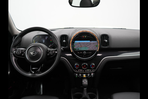 MINI Countryman 2.0 Cooper S E ALL4 Chili PHEV 222pk | Panodak | Adaptive Cruise | Head-up Display | Carplay | LED | Lederen Sportstoelen Verwarmd | Plug in Hybrid