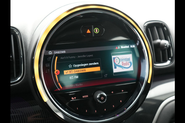 MINI Countryman 2.0 Cooper S E ALL4 Chili PHEV 222pk | Panodak | Adaptive Cruise | Head-up Display | Carplay | LED | Lederen Sportstoelen Verwarmd | Plug in Hybrid