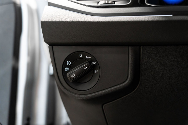 Volkswagen Taigo 1.0 TSI R-Line DSG PANO IQ MODE