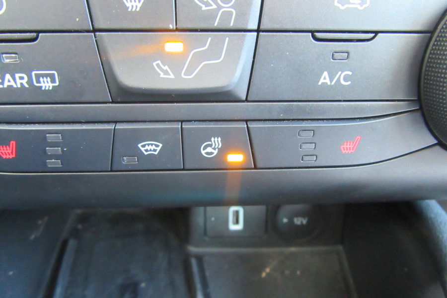 Ford Focus 1.0 EcoBoost ST Line X Business, Panoramadak, Stuur + Stoelverw.