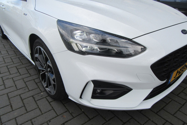 Ford Focus 1.0 EcoBoost ST Line X Business, Panoramadak, Stuur + Stoelverw.