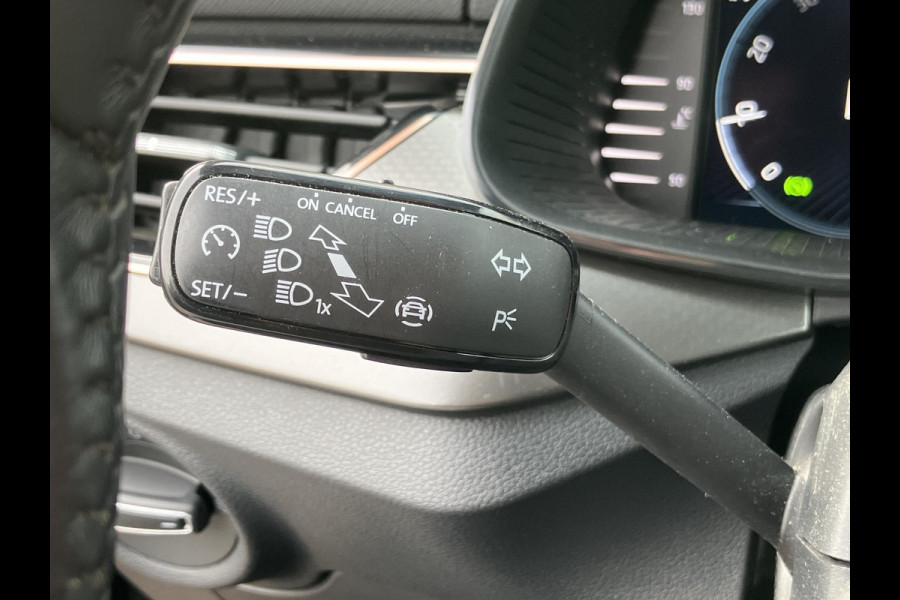 Škoda Kamiq 1.0 TSI Bus.Ed. | Digital cockpit | Camera | Navi | NAP | 1e eigenaar