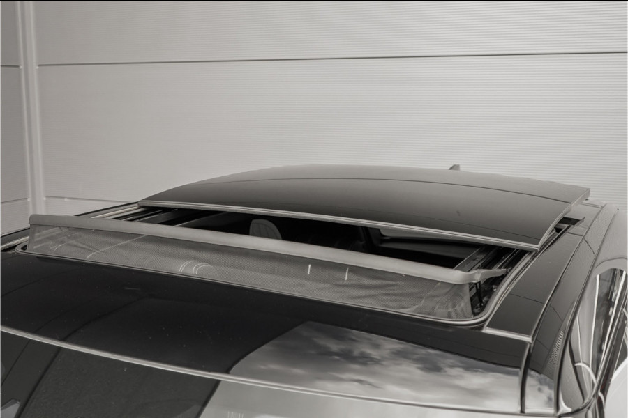 Land Rover Range Rover Velar 2.0 P300 Turbo AWD R-Dynamic HSE Pano ACC Luchtvering Leder LED 21"