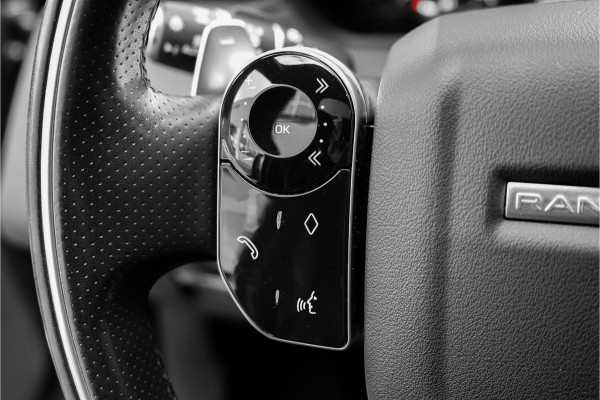 Land Rover Range Rover Velar 2.0 P300 Turbo AWD R-Dynamic HSE Pano ACC Luchtvering Leder LED 21"