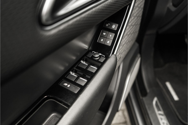 Land Rover Range Rover Velar 2.0 P300 Turbo AWD R-Dynamic HSE Pano ACC Luchtvering Leder LED 21"