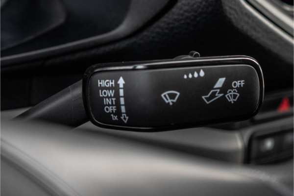 Volkswagen Crafter L3H3 | 140 PK | Automaat | Carplay | Camera | Adapt.Cruise | Trekhaak 3.0T