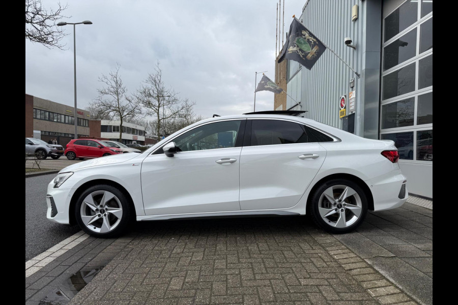 Audi A3 Limousine 35 TFSI S edition S18/LEER/NAV/MATRIX/PANO