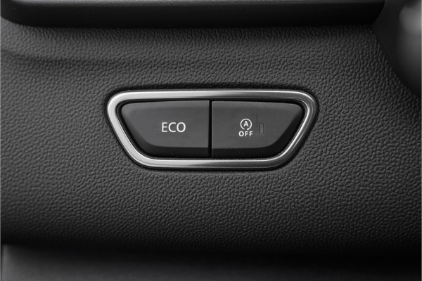 Renault Kadjar 1.3 TCe Black Edition Pano Stoelverw Bose Voorruit Verw 19"