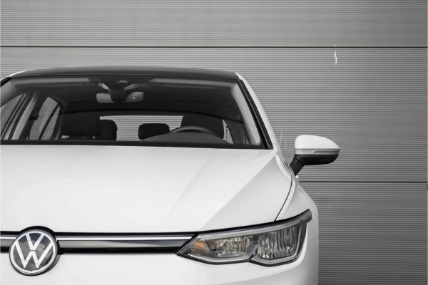 Volkswagen Golf 1.5 eTSI Pano Virtual Dash Camera ACC