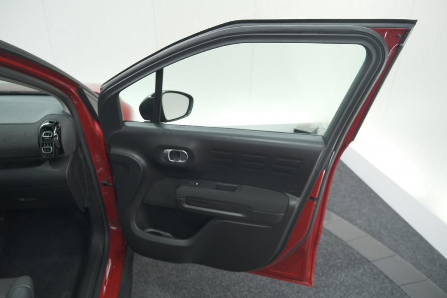 Citroën C3 Aircross PureTech 110 Feel | Trekhaak | Camera | Apple Carplay