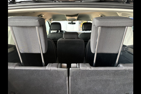 Volkswagen Touran 1.5 TSi 150pk Highline 7-persoons NAVI/CARPLAY/CLIMA/ADAPT.CRUISE/PDC/STOELVERWARMING