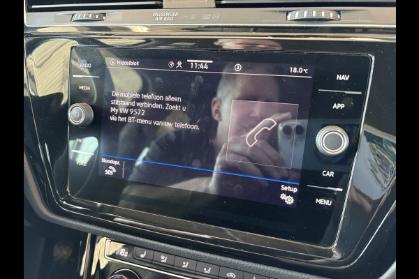 Volkswagen Touran 1.5 TSi 150pk Highline 7-persoons NAVI/CARPLAY/CLIMA/ADAPT.CRUISE/PDC/STOELVERWARMING