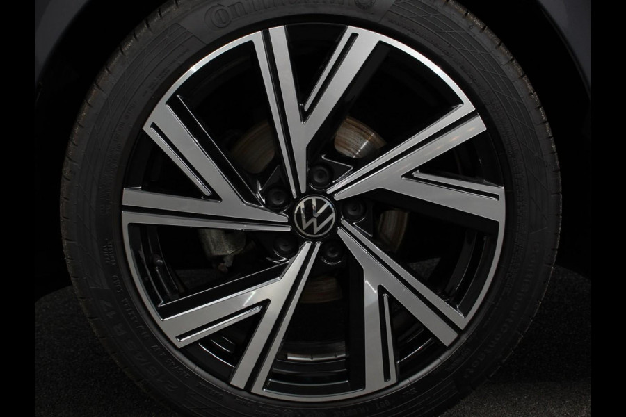 Volkswagen Polo 1.0 TSI 70kW DSG R-Line Design Pack | iQ light | Navigatie | Apple Carplay/Android Auto | Camera | Climate Control | Adaptive Cruise Control | Lichtmetalen velgen | Led | Parkeer sensoren