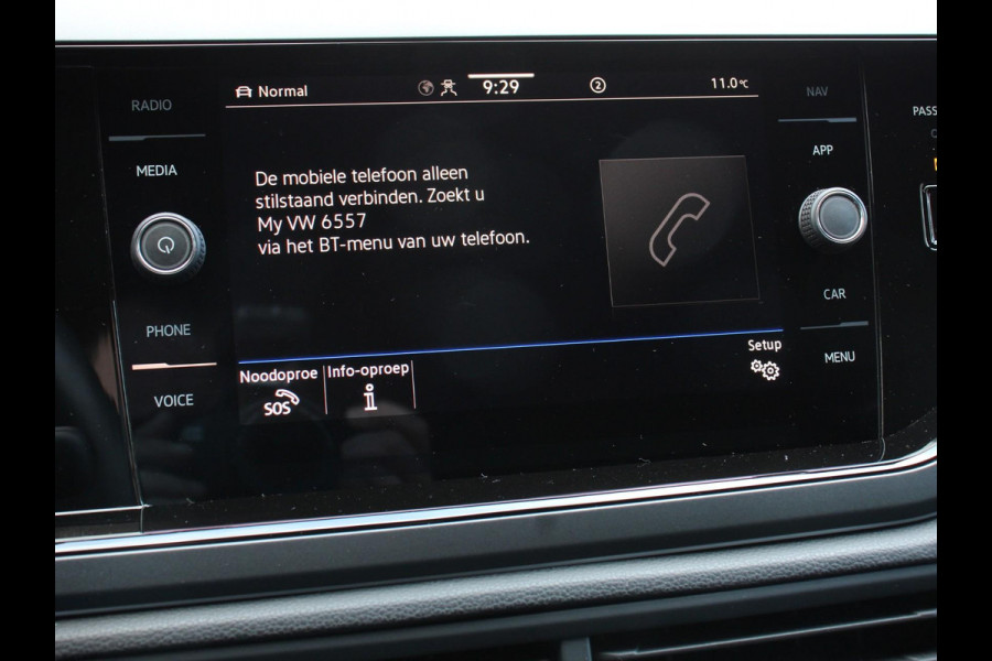 Volkswagen Polo 1.0 TSI 70kW DSG R-Line Design Pack | iQ light | Navigatie | Apple Carplay/Android Auto | Camera | Climate Control | Adaptive Cruise Control | Lichtmetalen velgen | Led | Parkeer sensoren