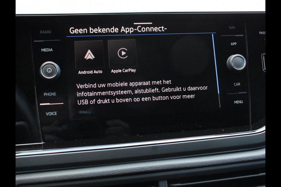 Volkswagen Polo 1.0 TSI 70kW DSG R-Line Design Pack | iQ light | Navigatie | Apple Carplay/Android Auto | Camera | Climate Control | Adaptive Cruise Control | Lichtmetalen velgen | Led | Parkeer sensoren