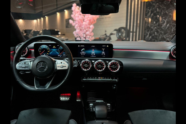 Mercedes-Benz CLA-Klasse Shooting Brake 250 e Luxury Line|PANO|STOELVER|AUTO|AMGLINE