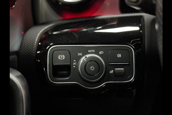 Mercedes-Benz CLA-Klasse Shooting Brake 250 e Luxury Line|PANO|STOELVER|AUTO|AMGLINE