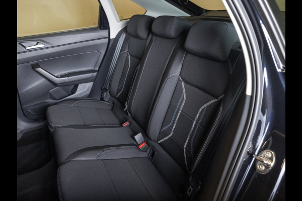 Volkswagen Taigo 1.5 TSI Style / 150pk / Trekhaak / Stoelverwarming / Achteruitrij camera /