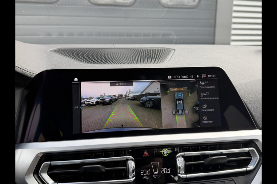 BMW 3-serie 330e | 360* Camera | Navigatie | Lederen Bekleding | DAB | Trekhaak |