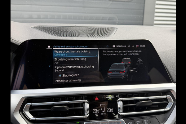 BMW 3-serie 330e | 360* Camera | Navigatie | Lederen Bekleding | DAB | Trekhaak |
