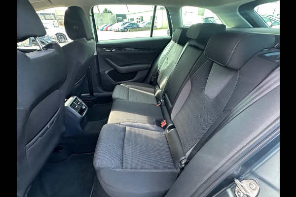 Škoda Octavia Combi 1.0 e-TSI Business Edition