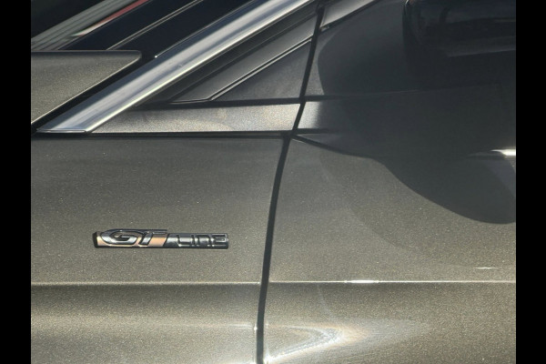 Peugeot 5008 1.2 PureTech GT-Line 7P - AUTOMAAT I Panorama dak I Navigatie / Apple CarPlay I 1/2 Leer I Sport pakket I Dealer ond.