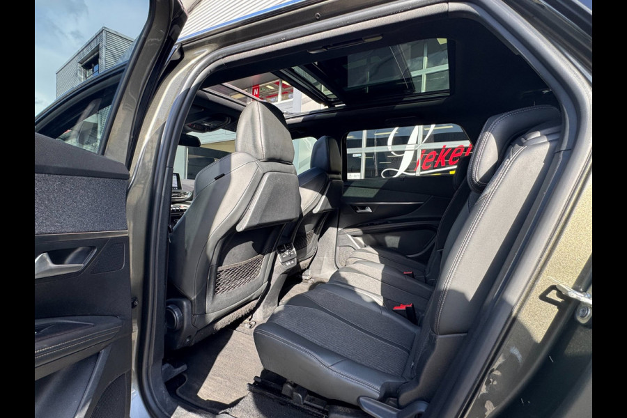 Peugeot 5008 1.2 PureTech GT-Line 7P - AUTOMAAT I Panorama dak I Navigatie / Apple CarPlay I 1/2 Leer I Sport pakket I Dealer ond.