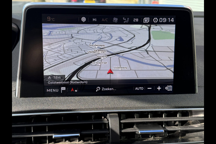 Peugeot 5008 1.2 PureTech GT-Line 7P - AUTOMAAT I Panorama dak I Navigatie / Apple CarPlay I 1/2 Leer I Sport pakket I Dealer ond.